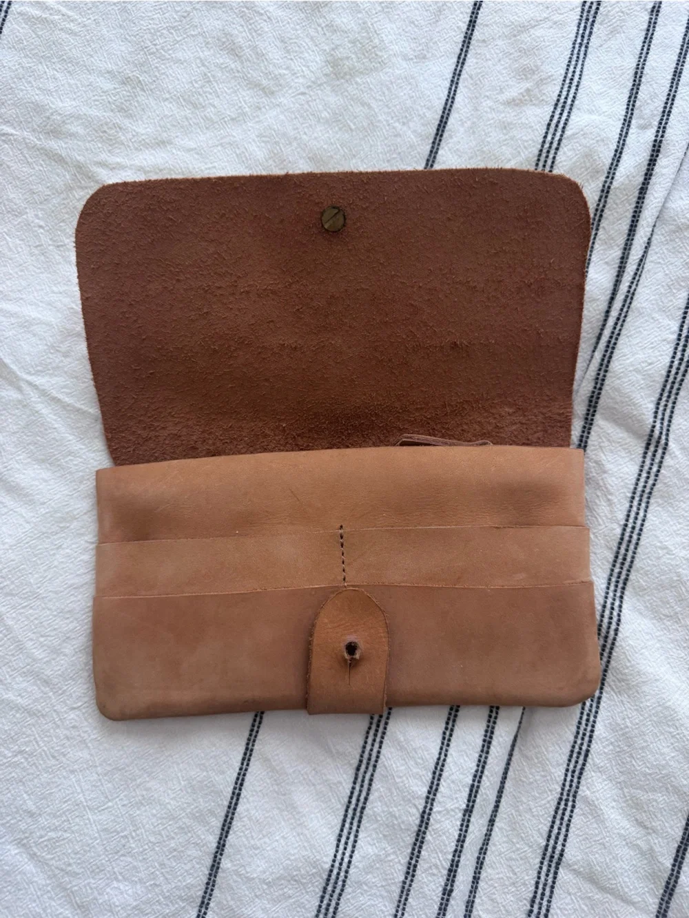 Classic Tan Leather Wallet Clutch